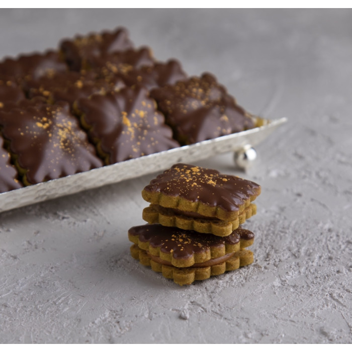 Pistachio Caramel Biscuits Tray
