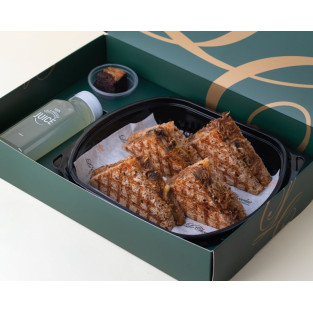 Pulled Beef Sandwich Meal Box